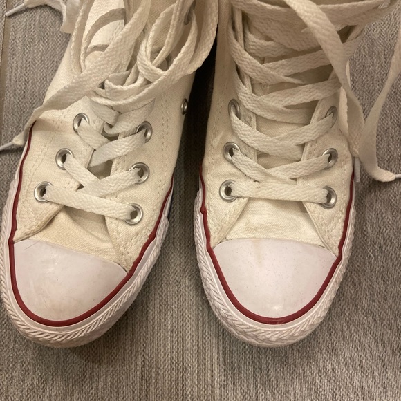 Chuck Taylor All Star Classic - Picture 3 of 5